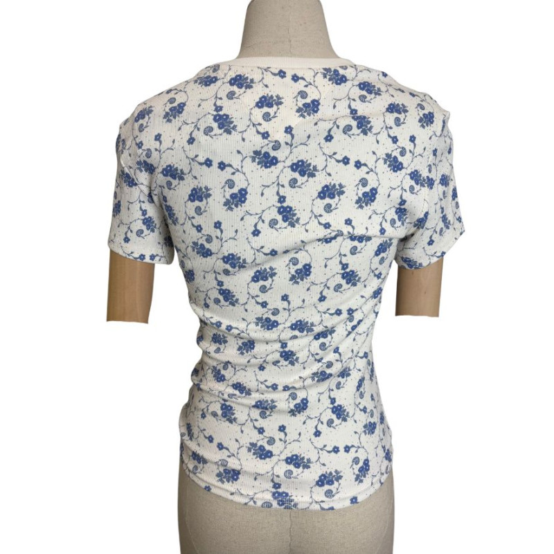 tee-shirt c&ocirc;tel&eacute;e fleurie