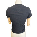 tee-shirt c&ocirc;tel&eacute;e noir
