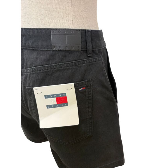 bermudas noir
